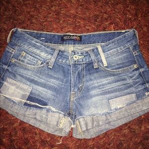 Levi shorts