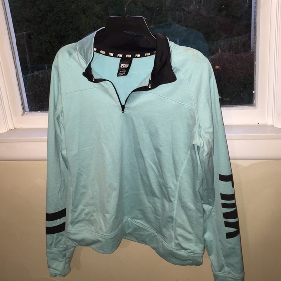 VS PINK workout sweatshirt • Baby blue