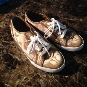Coach shoes worn 3-4 times