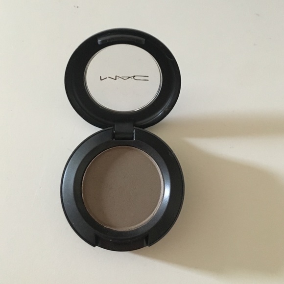 Mac eyeshadow