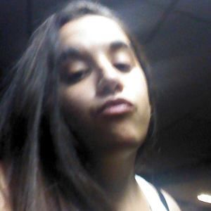 Meet your Posher, Hilary