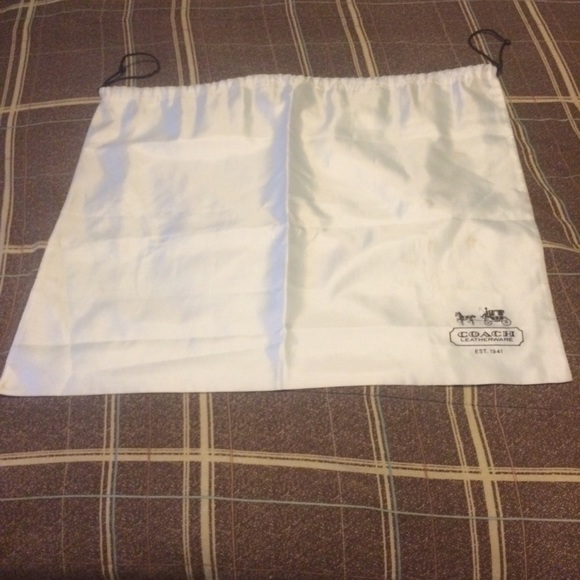 Coach purse - Picture 4 of 4