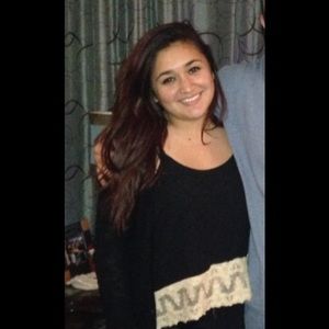 Meet your Posher, Danielle