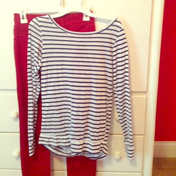 Navy blue & white casual long sleeve tee