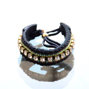 Woven bracelet on leather with Swarovski element