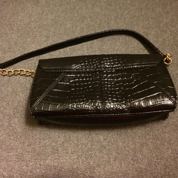 Liz Claiborne Classy hand bag - Picture 2 of 4