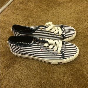 Tommy Hilfiger shoes