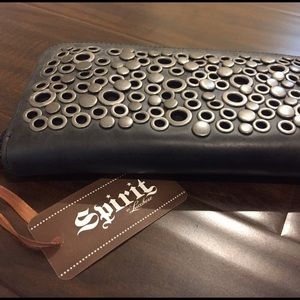 Spirit by Lucchese Black Margy Clutch