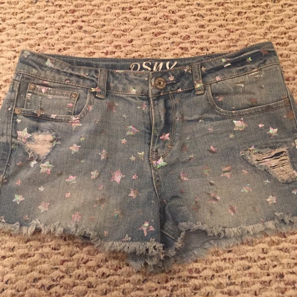 PS 2009 Star Shorts 😊 - Picture 3 of 3