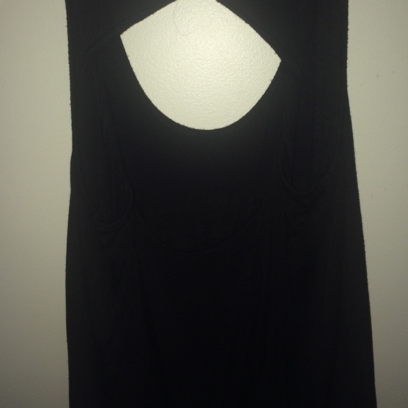 EVERYTHING MUST GO SALE🔥Vintage t! - Picture 2 of 2