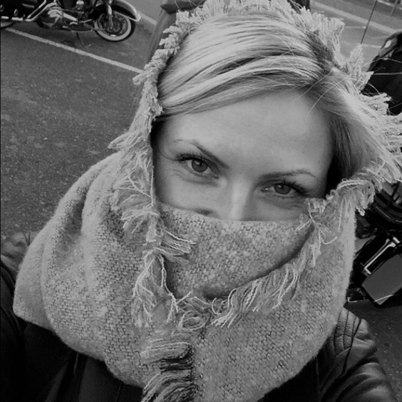 Meet your Posher, Anna