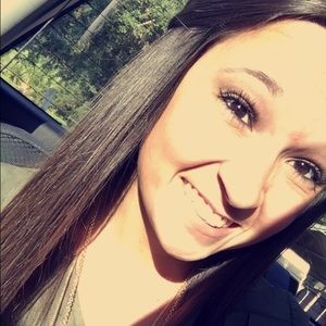 Meet your Posher, Allison