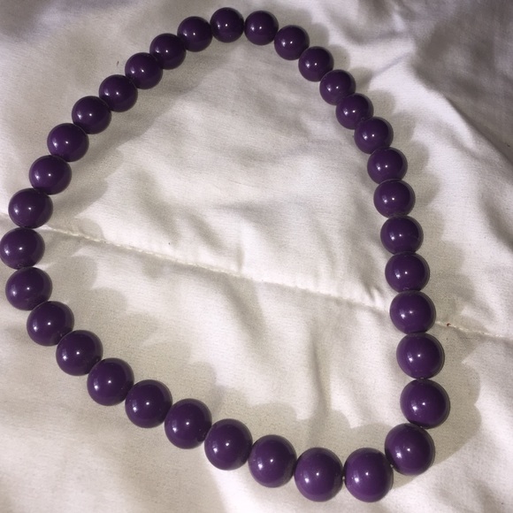 Necklace - Picture 2 of 2