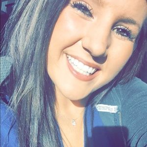 Meet your Posher, Amber