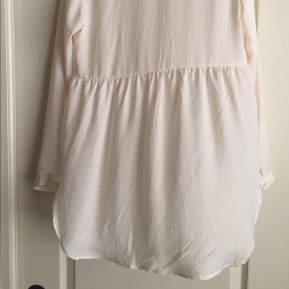 Hi-low Blouse - Picture 2 of 2