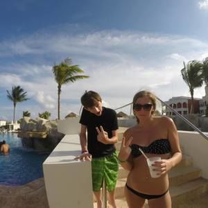 Meet your Posher, Megan