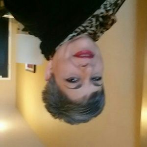 Meet your Posher, Rose