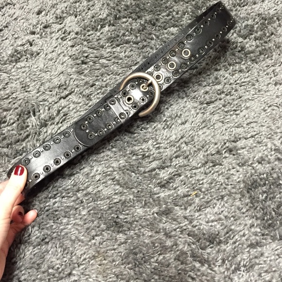 Small Fossil leather belt