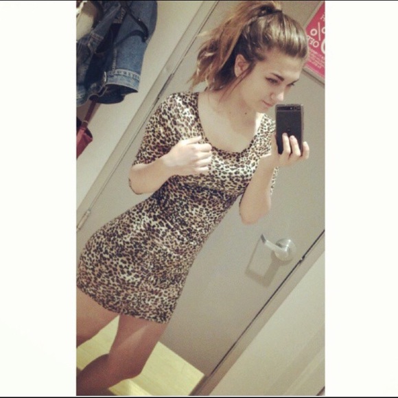 SOLD - Picture 3 of 3