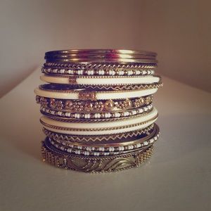 AMRITA SINGH ALANNA BANGLE SET