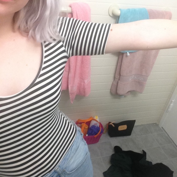 SOLD - Picture 4 of 4