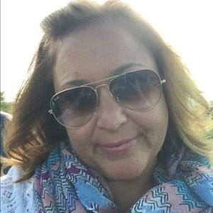 Meet your Posher, Jenny