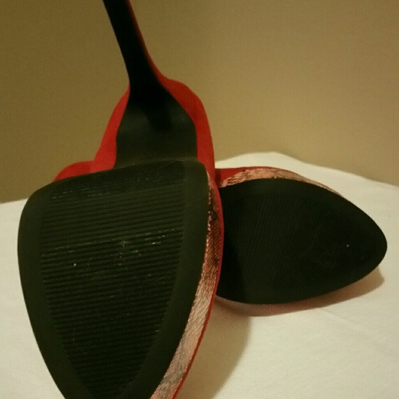 🔥🔥Red suede with a little snake skin🔥🔥 - Picture 3 of 3