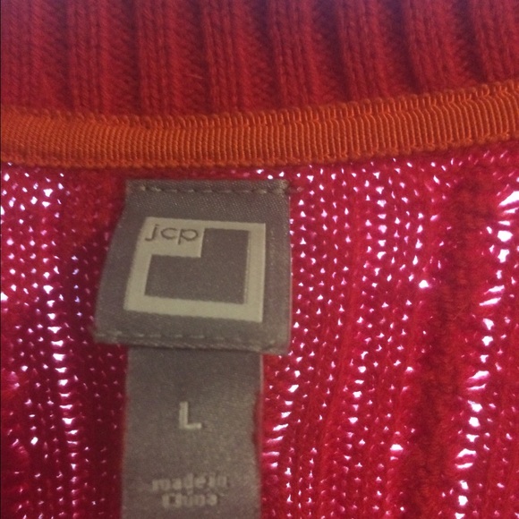 Red sweater - Picture 2 of 2