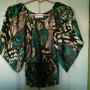 Peacock top