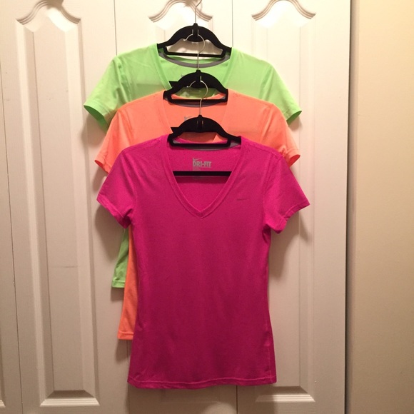 Bundle of 3 Nike Dri-FIT T-Shirts