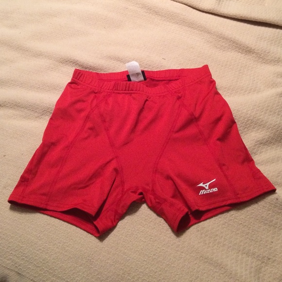 Medium red Mizuno spandex
