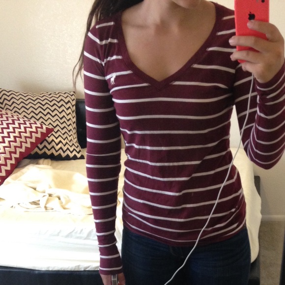 ((SOLD)) ABERCROMBIE & FITCH STRIPED LONG SLEEVE