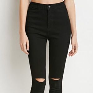 Black Forever 21 Knee Rip Jeans