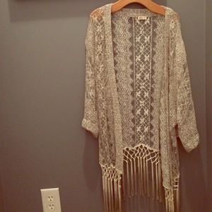 Hollister Kimono