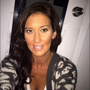 Meet your Posher, Tara