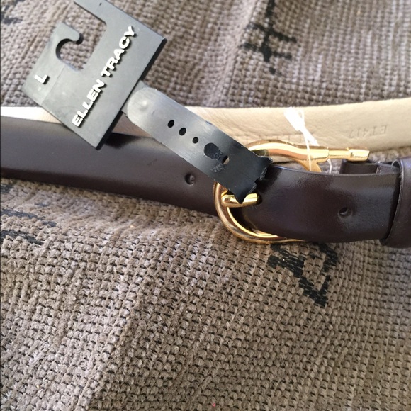Ellen Tracy Dark Brown Leather Belt