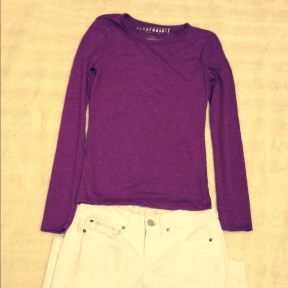 Long-sleeved shirt