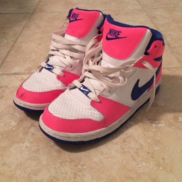 Nike hightop dunk sneakers