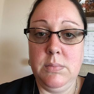 Meet your Posher, Leslie