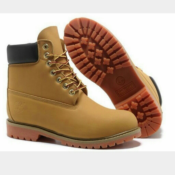 🚫Hold🚫 Timberlands - Picture 2 of 4