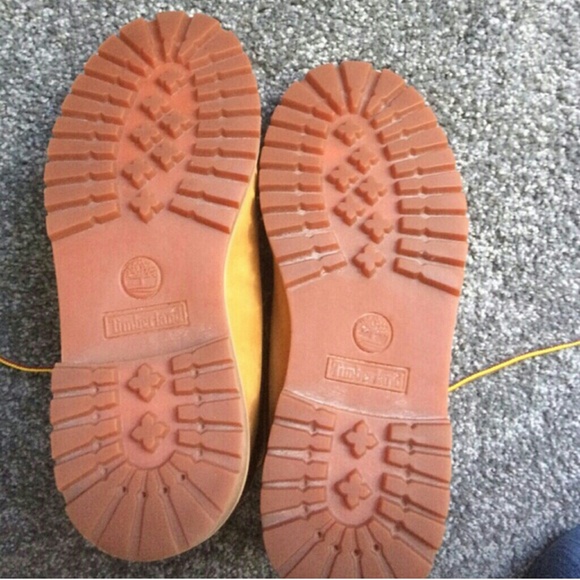 🚫Hold🚫 Timberlands - Picture 4 of 4