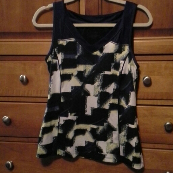 Athletic top