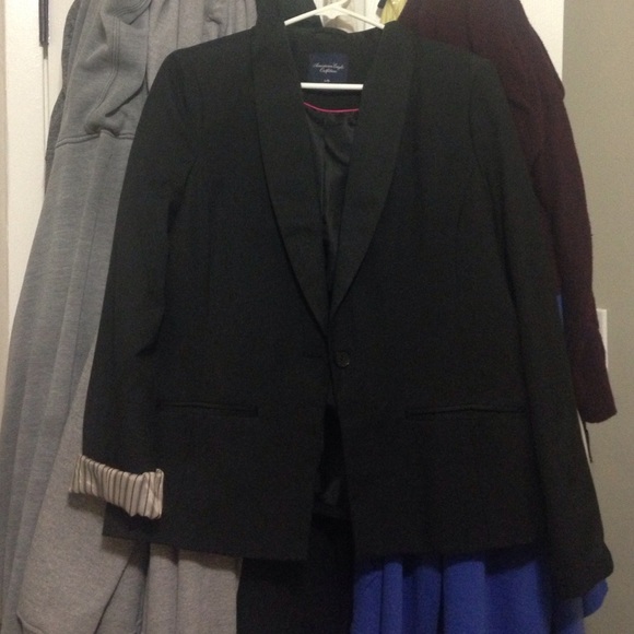 American Eagle Blazer in Black
