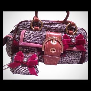 EUC Coach Satchel w/ matching NWT Coin Holder