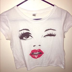 Urban outfitters wink face t shirt crop top !