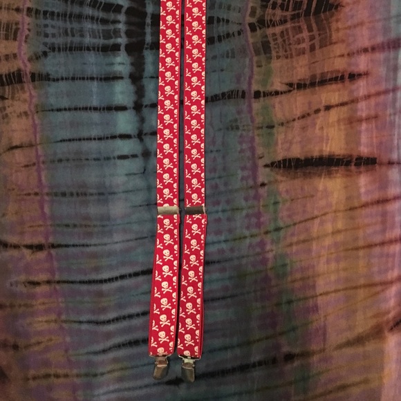 skull suspenders