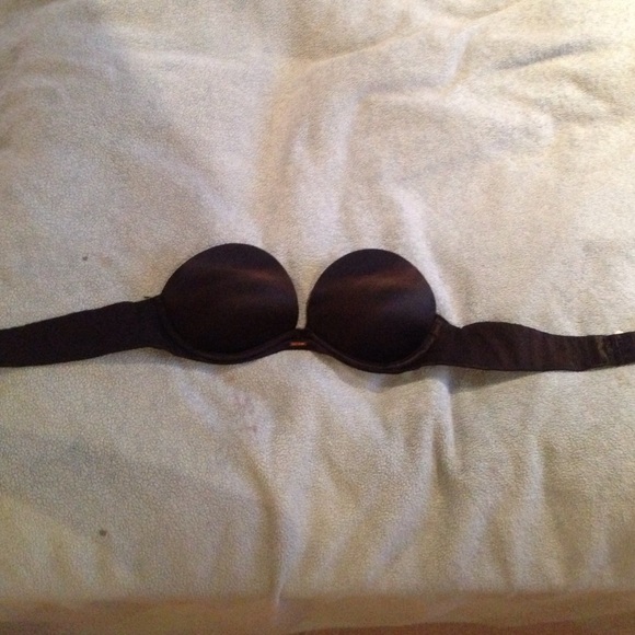 Victoria secret strapless push up bra
