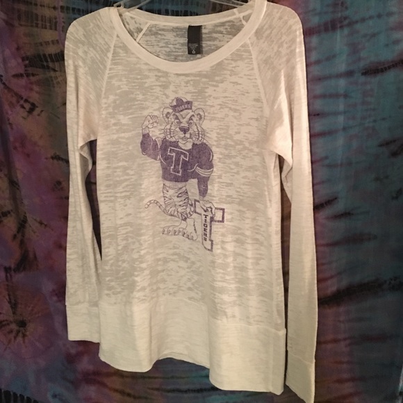 lsu Tigers shirt