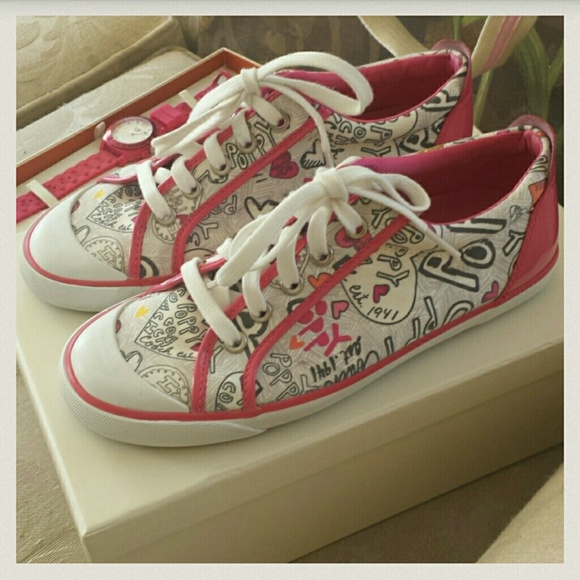 **SOLD ON MERCARI** Coach Poppy graffiti bundle! - Picture 2 of 4