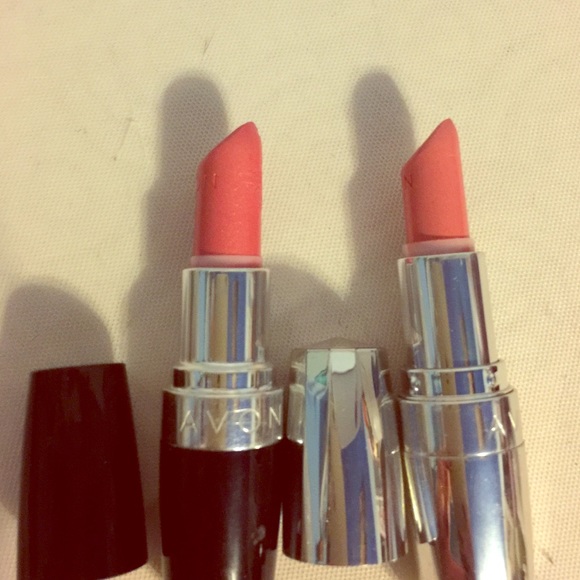 Avon lipstick bundle
